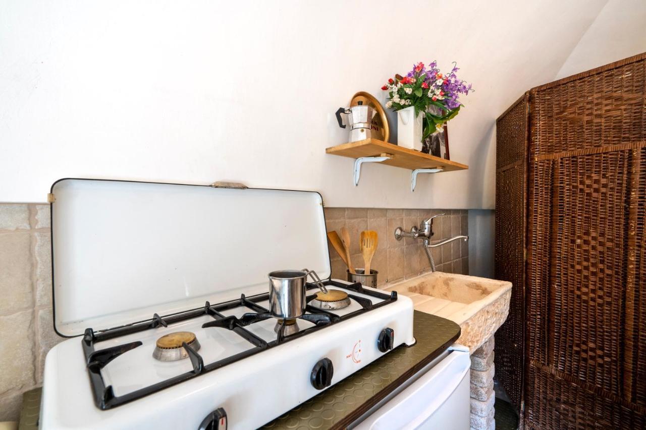 Ferienwohnung Trulli Dimora Palmisano Locorotondo Exterior foto